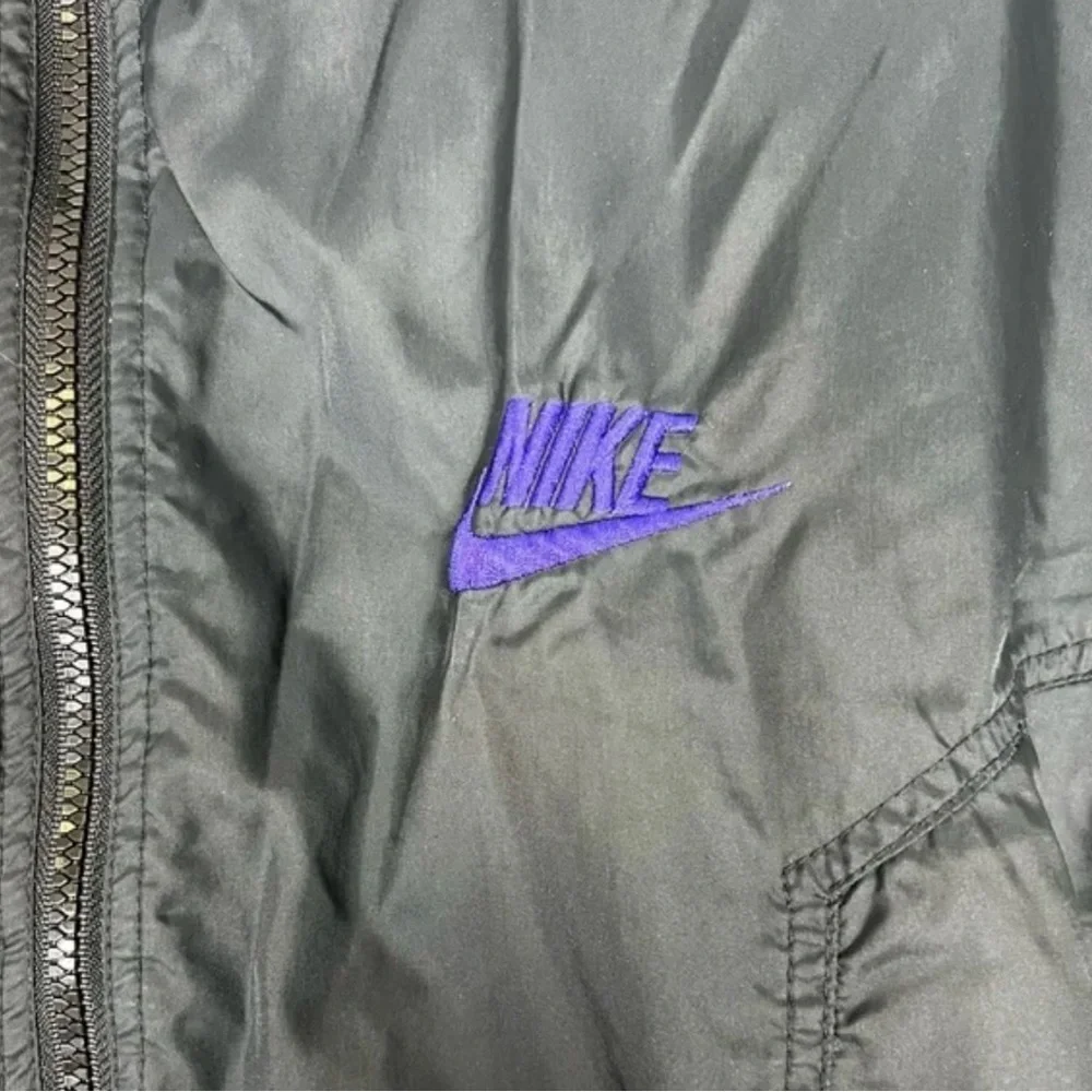 90s vtg Nike Colorblock Nylon Jacket • Black / Purple • XL